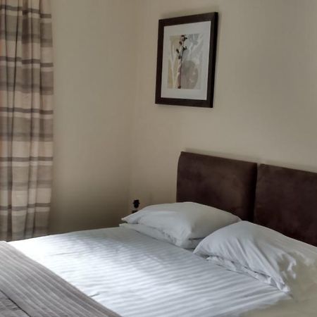 Budget Lodge 阿尼克 外观 照片